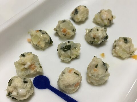手づかみ離乳食 鶏高野豆腐団子